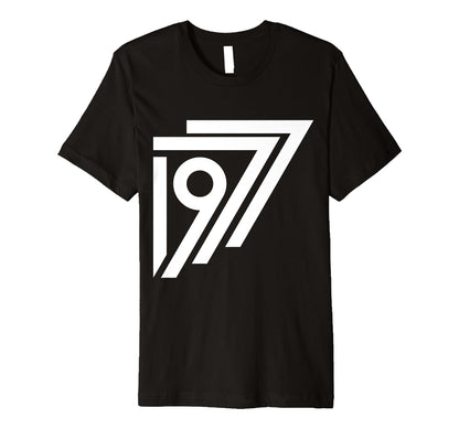 1977 Birthday Grunge Alternative T-Shirt - Trendy Graphic for Adults - T-Shirt, Sweatshirt, Hoodie