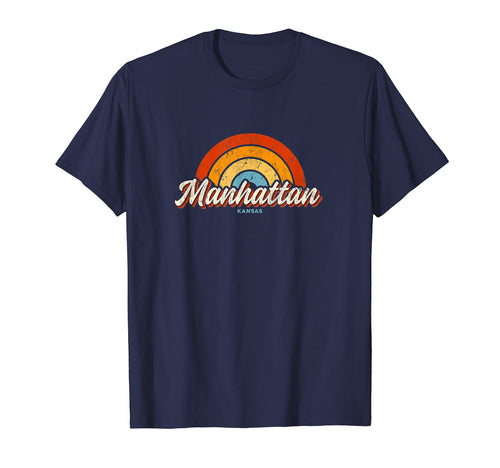 Manhattan Kansas Ks Rainbow 70S T-Shirt - Trendy Graphic Unisex - T-Shirt, Sweatshirt, Hoodie