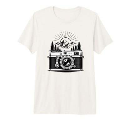 Hiking Hiker Mountains Photographer T-Shirt - Minimalist Print Unisex - T-Shirt, Sweatshirt, Hoodie