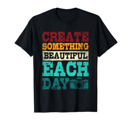 Beautiful Photographer Camera Lover T-Shirt - Casual Everyday Wear Unisex - T-Shirt, Sweatshirt, Hoodie