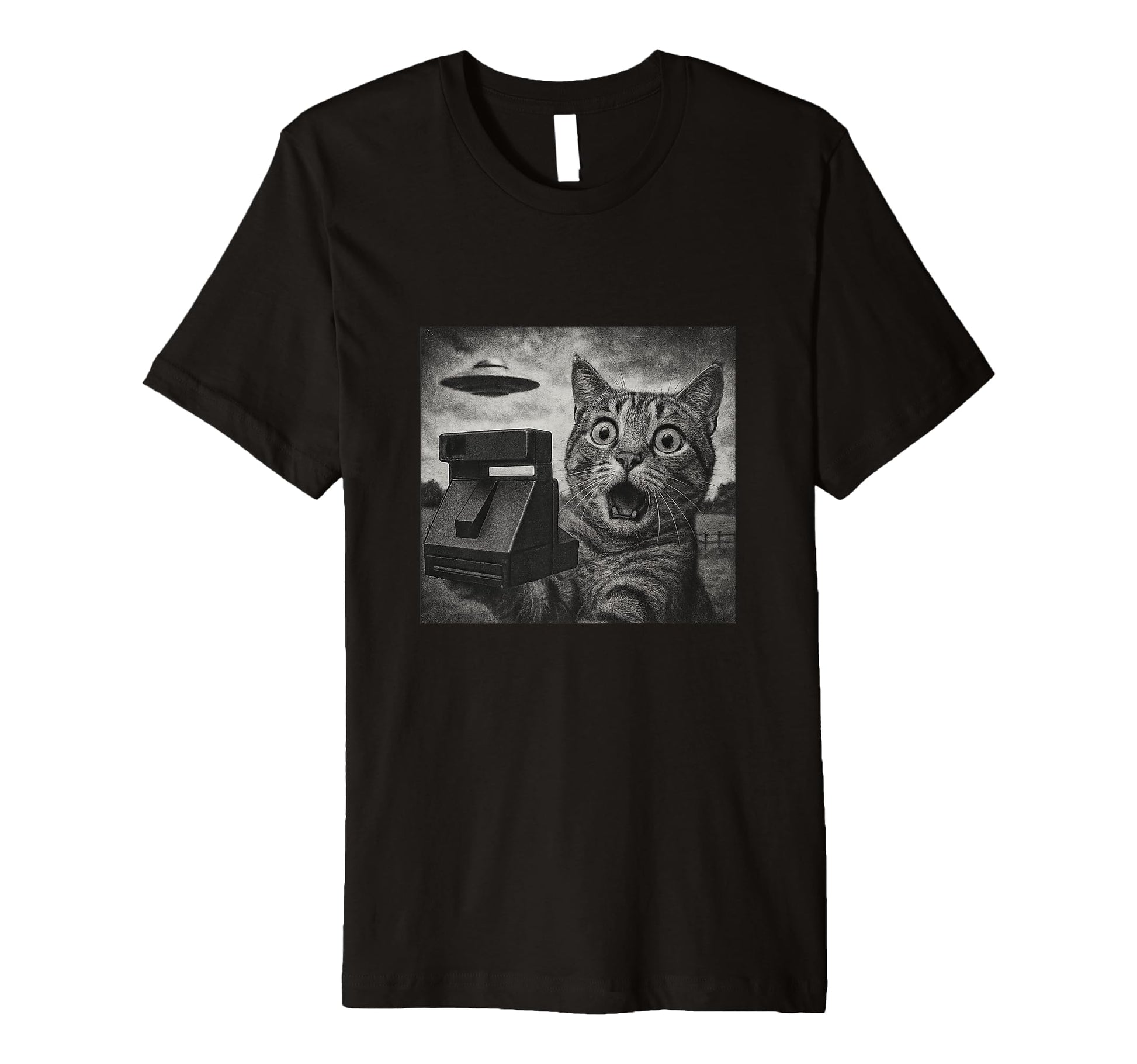 Shocked Cat Ufo Sighting Camera T-Shirt - Streetwear Style Men Women - T-Shirt, Sweatshirt, Hoodie