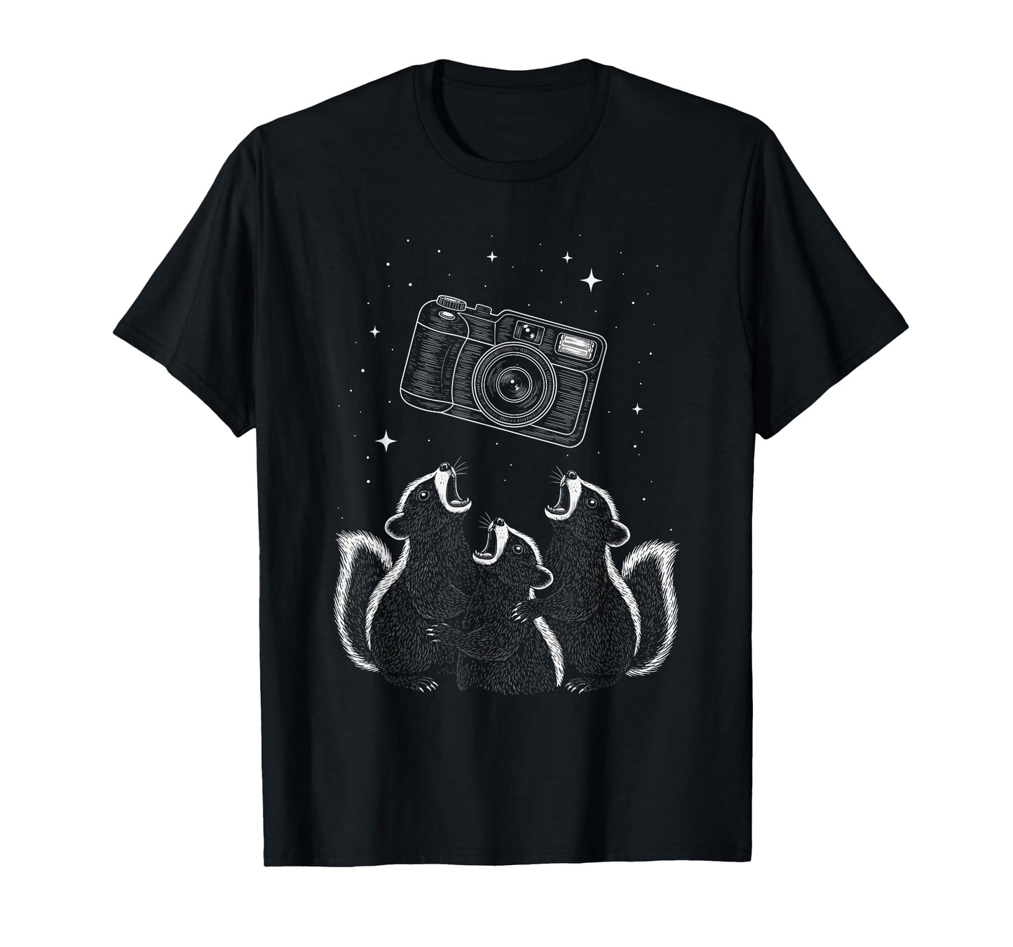 Funny Skunk Photographers Howling T-Shirt - Casual Everyday Wear Men Women - T-Shirt, Sweatshirt, Hoodie