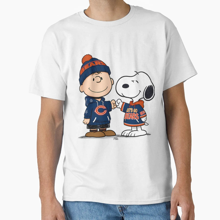 Charlie Brown And Snoopy Nfl Chicagoopy T-Shirt - Graphic Print Men Women - T-Shirt, Sweatshirt, Hoodie