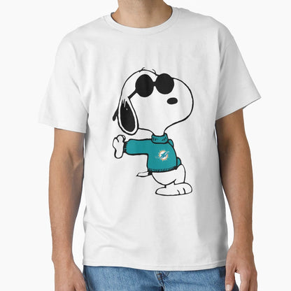 Snoopy Miami Dolphins Football T-Shirt - Graphic Print for Adults - T-Shirt, Sweatshirt, Hoodie