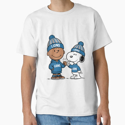 Detroits Lions Football Snoopy T-Shirt - Graphic Print for Adults - T-Shirt, Sweatshirt, Hoodie