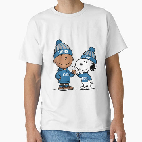 Detroits Lions Football Snoopy T-Shirt - Graphic Print for Adults - T-Shirt, Sweatshirt, Hoodie