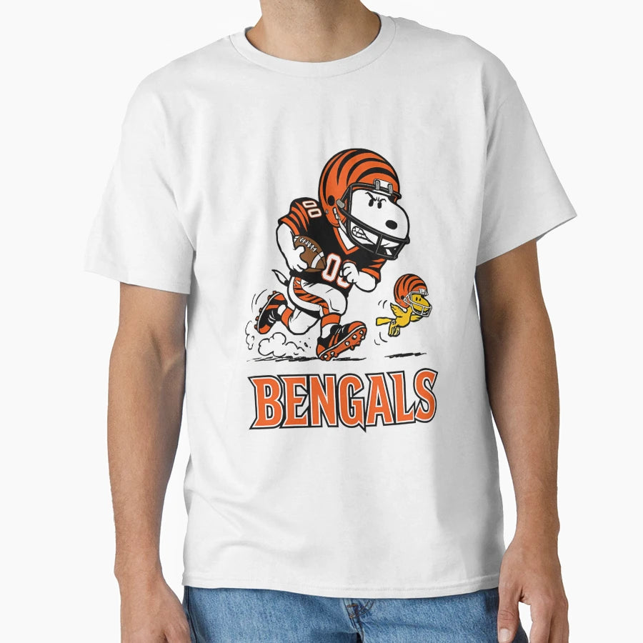 Snoopy Cincinnati Football T-Shirt - Minimalist Print Men Women - T-Shirt, Sweatshirt, Hoodie