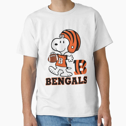 Snoopy Cincinnati Football T-Shirt - Casual Everyday Wear Unisex - T-Shirt, Sweatshirt, Hoodie