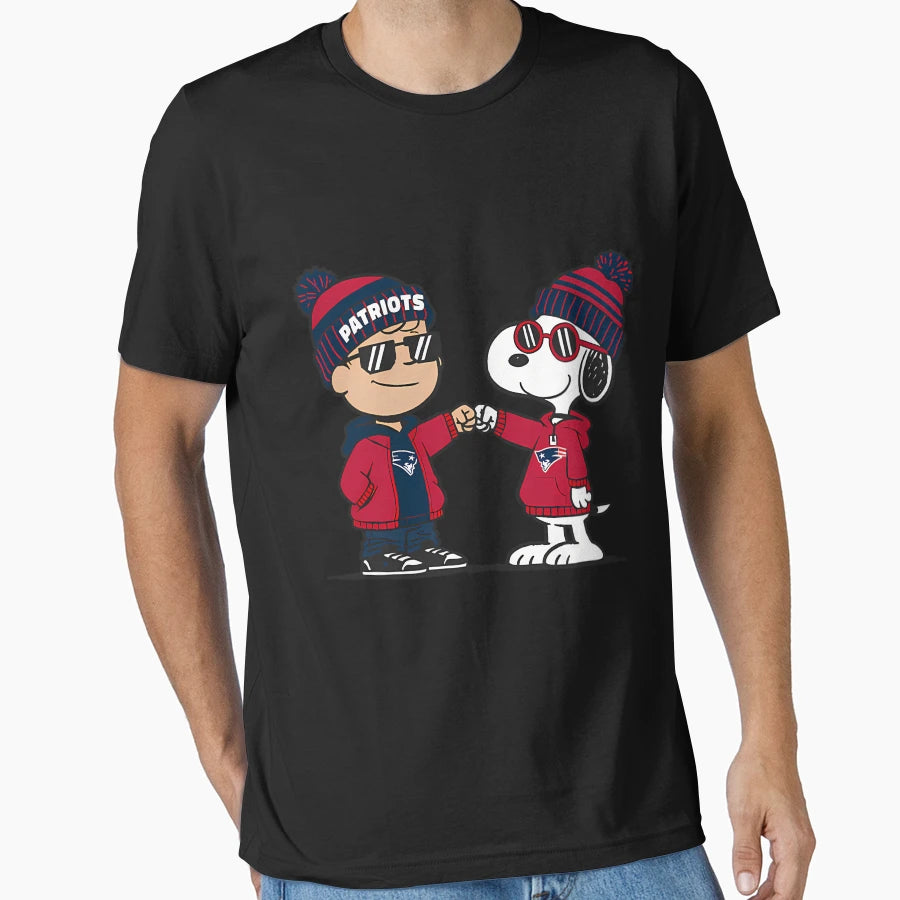 Snoopy Patriots T-Shirt - Casual Everyday Wear Unisex - T-Shirt, Sweatshirt, Hoodie