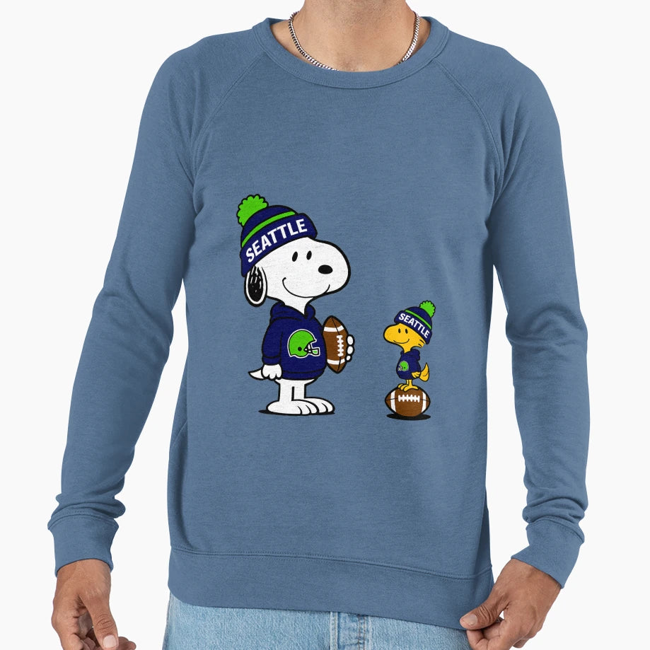 Seattle Seahawks Snoopy And Sweatshirt - Novelty Apparel for Adults - T-Shirt, Sweatshirt, Hoodie