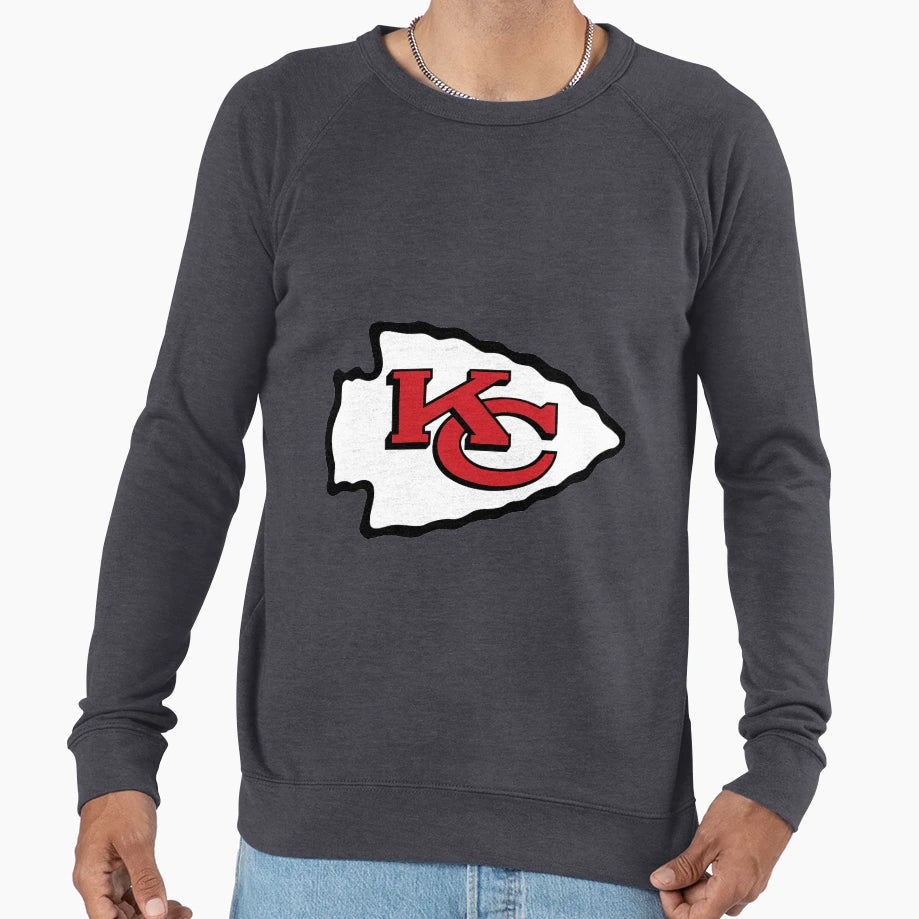 Chiefs Sweatshirt - Streetwear Style Unisex - T-Shirt, Sweatshirt, Hoodie