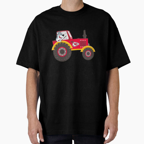 Dog Driving Kansas City Chiefs T-Shirt - Minimalist Print Men Women - T-Shirt, Sweatshirt, Hoodie