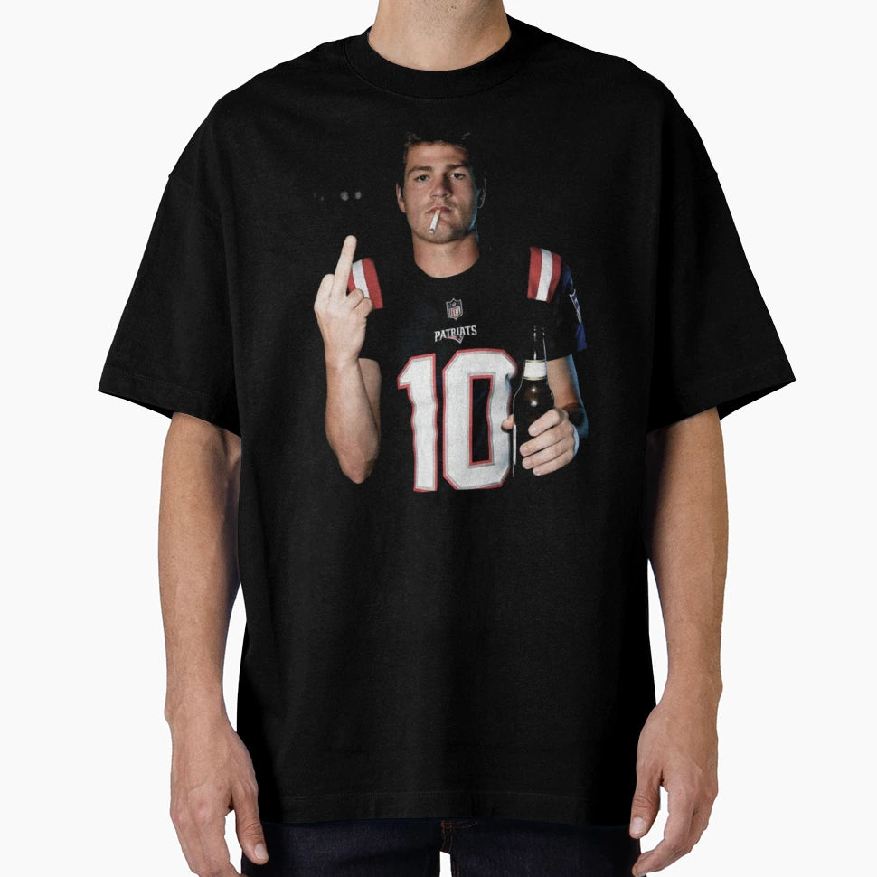 Drake Maye T-Shirt - Unique Graphic for Adults - T-Shirt, Sweatshirt, Hoodie