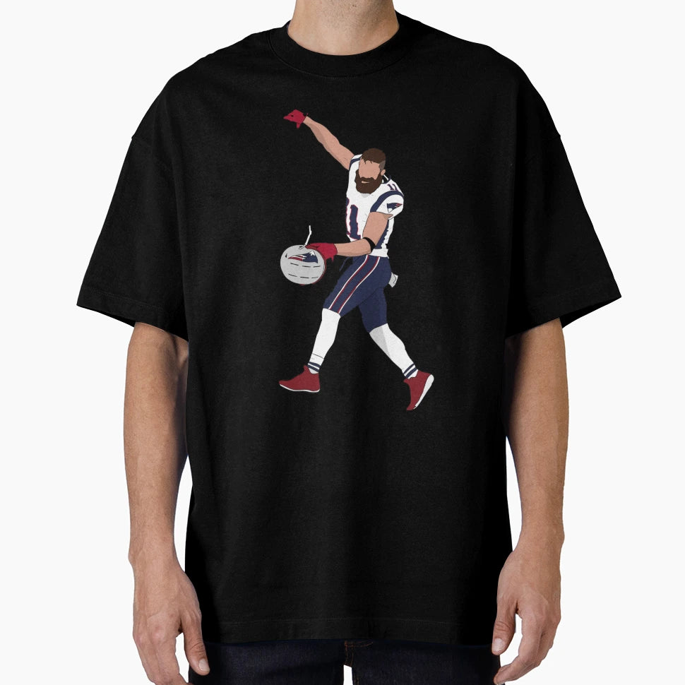 Fist Pump T-Shirt - Aesthetic Graphic Unisex - T-Shirt, Sweatshirt, Hoodie