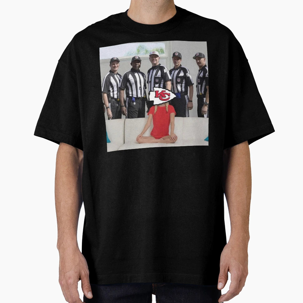 Chiefs T-Shirt - Custom Art Print for Adults - T-Shirt, Sweatshirt, Hoodie