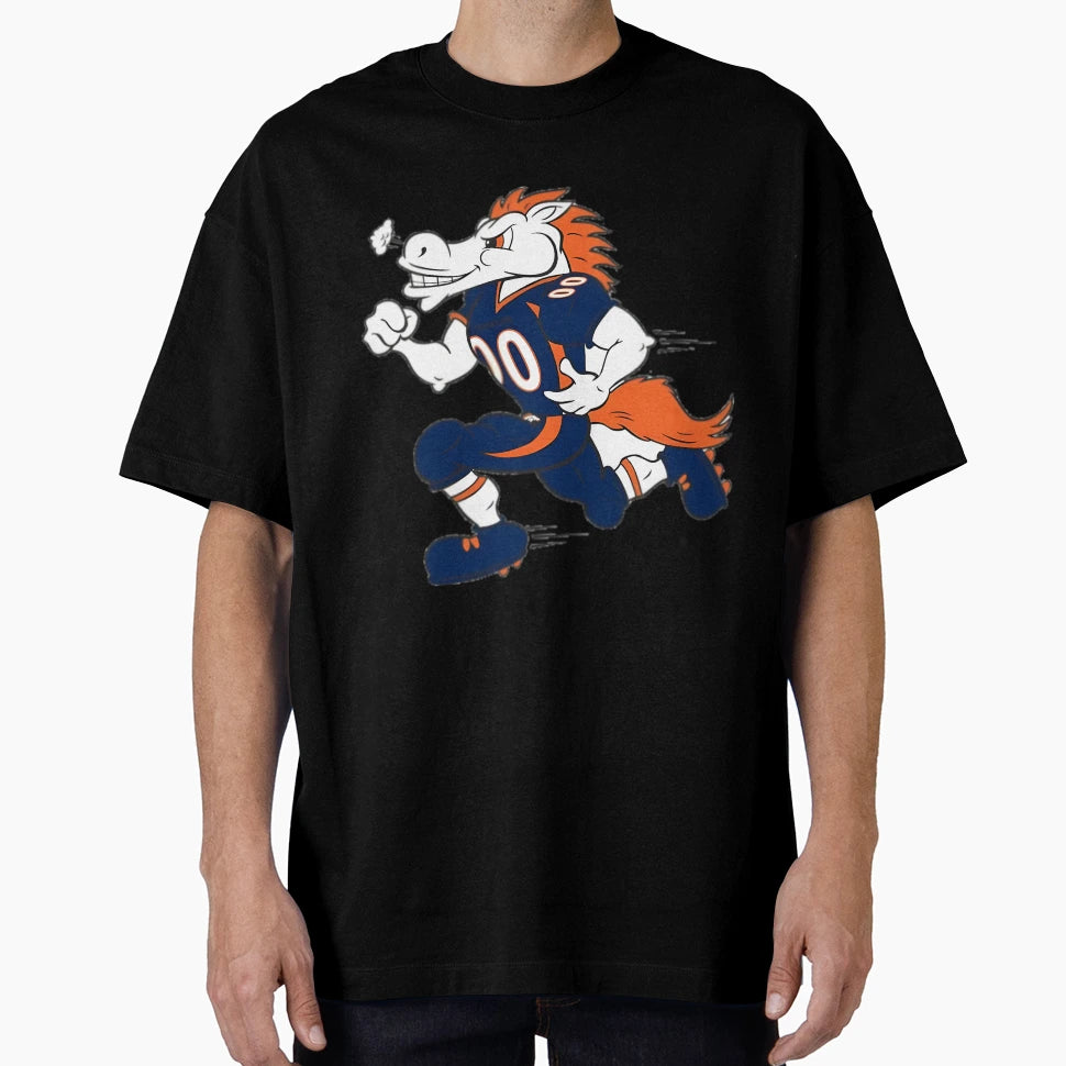 Denver Colorado Football Player Art T-Shirt - Trendy Graphic for Adults - T-Shirt, Sweatshirt, Hoodie