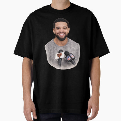 CW Knit Art Chicago Football Star T-Shirt - Minimalist Print for Adults - T-Shirt, Sweatshirt, Hoodie