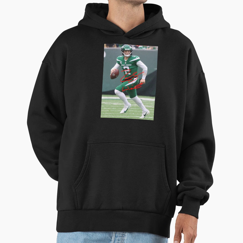 Zach Wilson Hoodie - Minimalist Print for Adults - T-Shirt, Sweatshirt, Hoodie