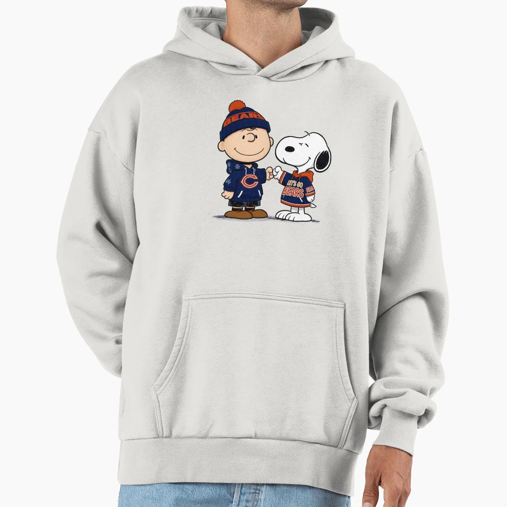 Charlie Brown And Snoopy Chicago Bears Hoodie - Graphic Print Unisex - T-Shirt, Sweatshirt, Hoodie