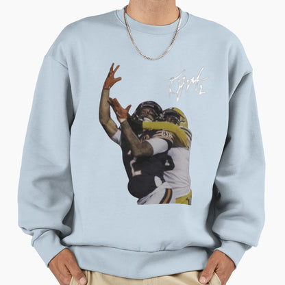 Dj Moore Chicago Bears Head Tap Sweatshirt - Unique Graphic for Adults - T-Shirt, Sweatshirt, Hoodie
