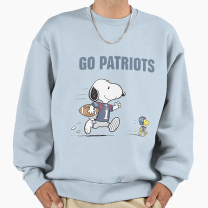 Snoopy Running Football Go Sweatshirt - Casual Everyday Wear Men Women - T-Shirt, Sweatshirt, Hoodie