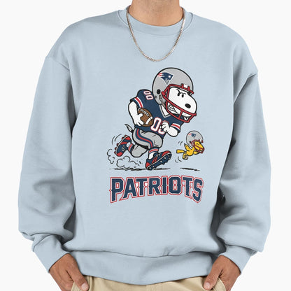 Snoopy And Woodstock New England Sweatshirt - Graphic Print for Adults - T-Shirt, Sweatshirt, Hoodie