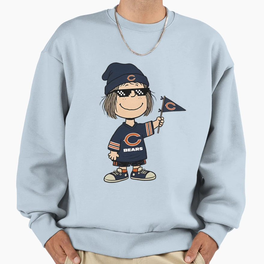 Snoopy Chicago Bears Sweatshirt - Minimalist Print for Adults - T-Shirt, Sweatshirt, Hoodie