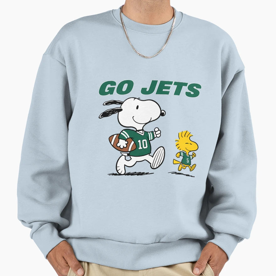 Snoopy New York Jets Football Fan Sweatshirt - Casual Everyday Wear Unisex - T-Shirt, Sweatshirt, Hoodie