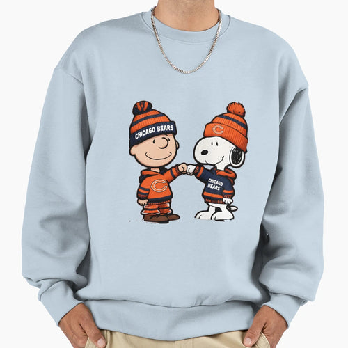 Chicago Bears Snoopy Chicago Sweatshirt - Casual Everyday Wear Men Women - T-Shirt, Sweatshirt, Hoodie