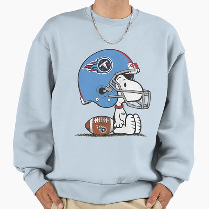Tennessee Titans Snoopy Helmet Football Sweatshirt - Novelty Apparel Unisex - T-Shirt, Sweatshirt, Hoodie