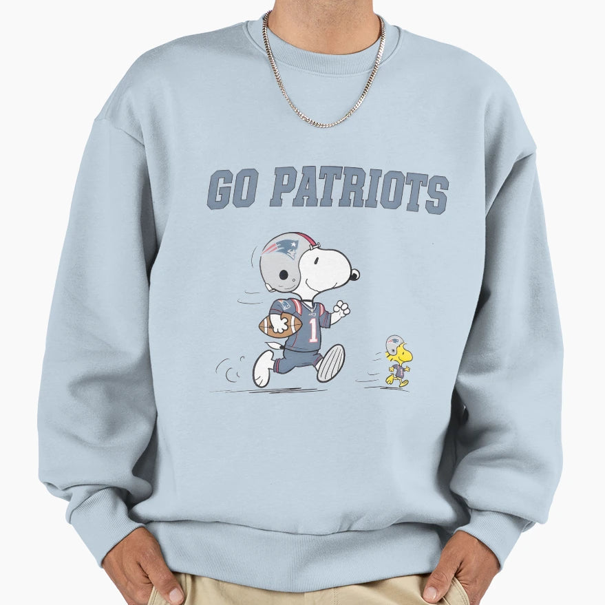 Snoopy Go Patriots Football Fan Gear Sweatshirt - Fun Novelty Design Unisex - T-Shirt, Sweatshirt, Hoodie