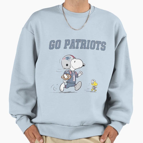Snoopy Go Patriots Football Fan Gear Sweatshirt - Fun Novelty Design Unisex - T-Shirt, Sweatshirt, Hoodie