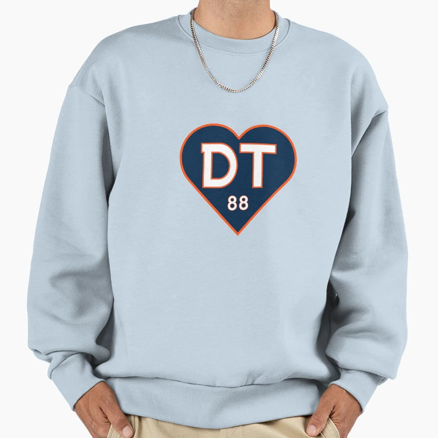 Demaryius Thomas Heart Dt88 Sweatshirt - Graphic Print for Adults - T-Shirt, Sweatshirt, Hoodie