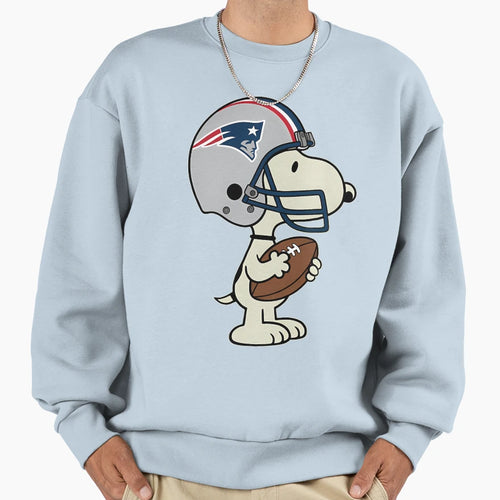 Snoopy New England Patriots Game Sweatshirt - Streetwear Style for Adults - T-Shirt, Sweatshirt, Hoodie