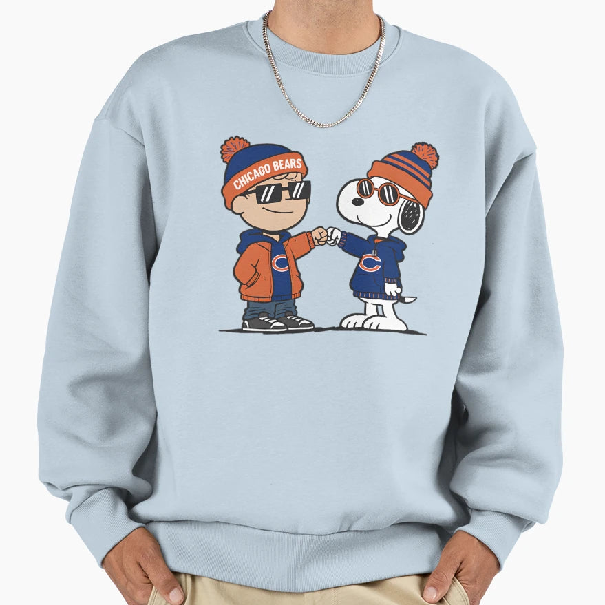 Snoopy Chicago Bears Sweatshirt - Streetwear Style Unisex - T-Shirt, Sweatshirt, Hoodie