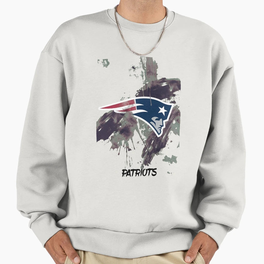 Grunge Patriotss Football Team Sweatshirt - Aesthetic Graphic for Adults - T-Shirt, Sweatshirt, Hoodie