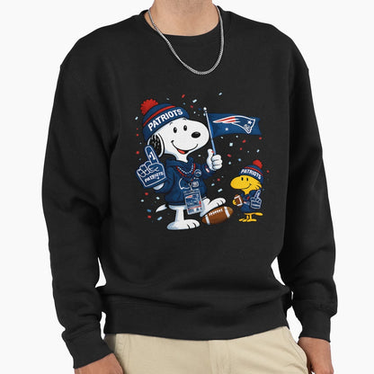 Supporter New England Patriots Sweatshirt - Aesthetic Graphic for Adults - T-Shirt, Sweatshirt, Hoodie