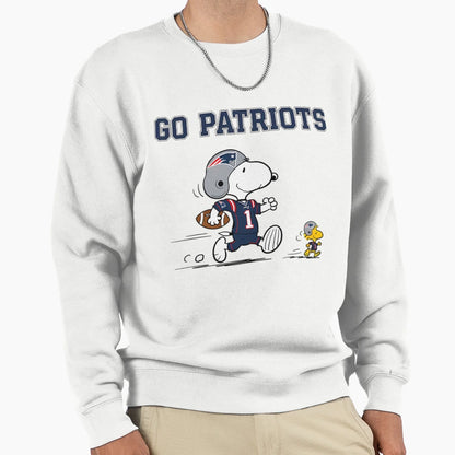 Snoopy Go Patriots Sweatshirt - Fun Novelty Design Unisex - T-Shirt, Sweatshirt, Hoodie