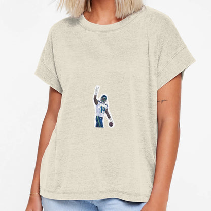 Dk Metcalf T-Shirt - Unique Graphic Men Women - T-Shirt, Sweatshirt, Hoodie