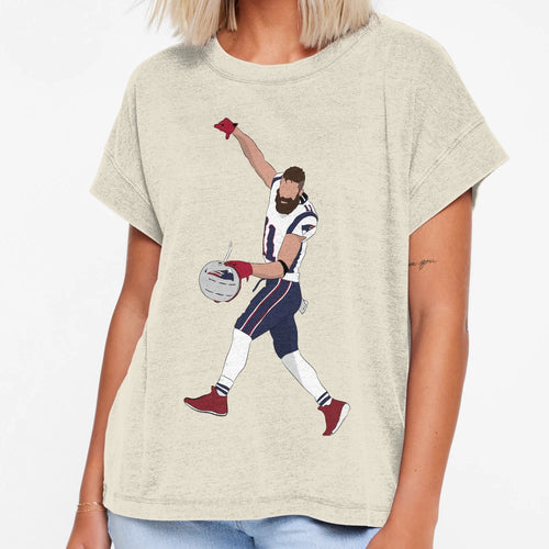 Fist Pump T-Shirt - Minimalist Print Unisex - T-Shirt, Sweatshirt, Hoodie