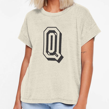 Letter Q College Font University Uni T-Shirt - Minimalist Print for Adults - T-Shirt, Sweatshirt, Hoodie